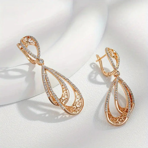 1 Pair Golden Vintage Long Earrings for Women