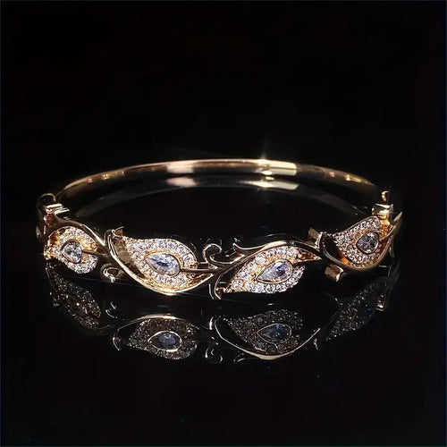 1pc Elegant Women'S Bracelet with Sparkling Synthetic Zirconia Accents