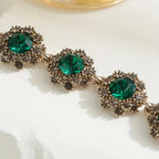 Elegant Vintage-Inspired Rhinestone Flower Bracelet - Perfect for Parties & Everyday Glam