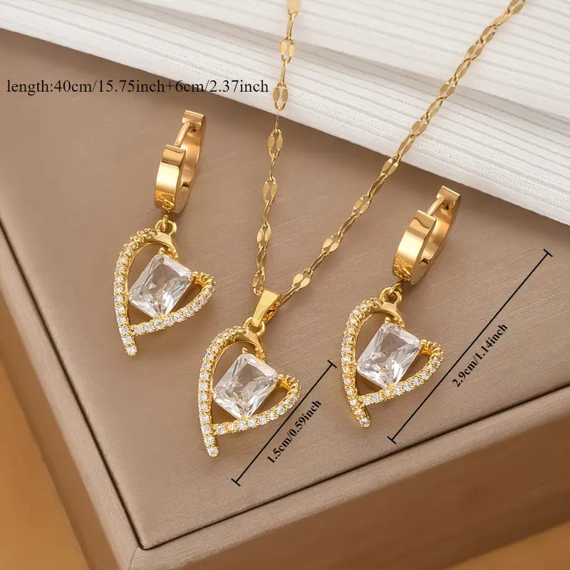 A Set of 3pcs of Stainless Steel Gold-Plated Cubic Zirconia Heart Earrings, Featuring a Light Luxury Romantic Style.