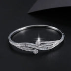 Stylish and Hot-Selling Women's Versatile Zirconia Bracelet.