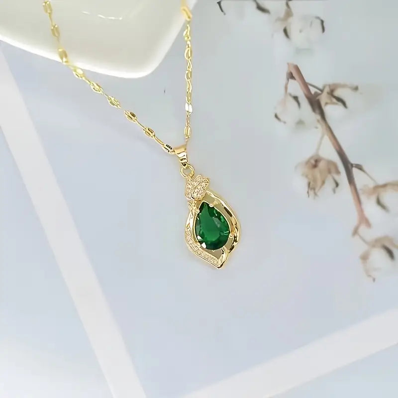 An elegant, European and American, floral, water droplet pendant.