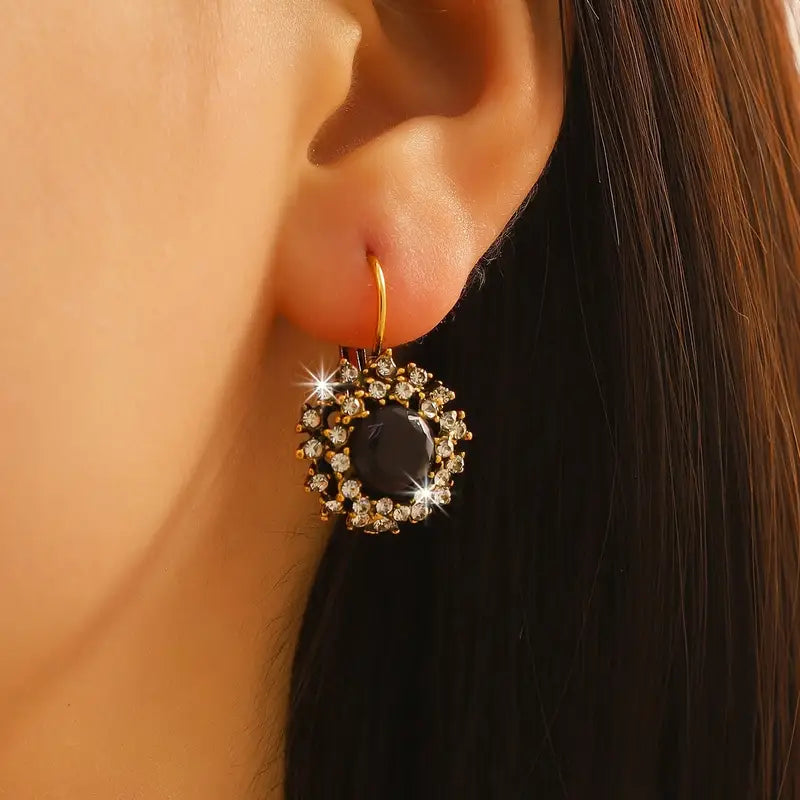 Women's Vintage Floral Stud Earrings - Golden-Tone Rhinestone Flower Jewelry with Green Gemstone